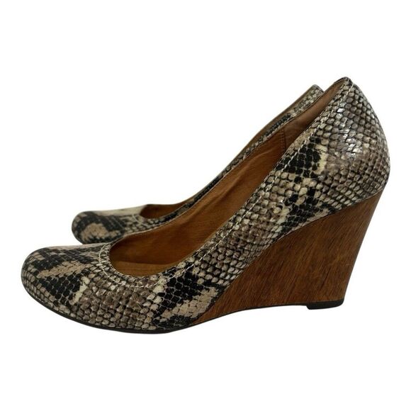 Clarks Womens Size 9 Snakeskin Print Wedge Heels Faux Leather Slip-On Pumps - Picture 3 of 7